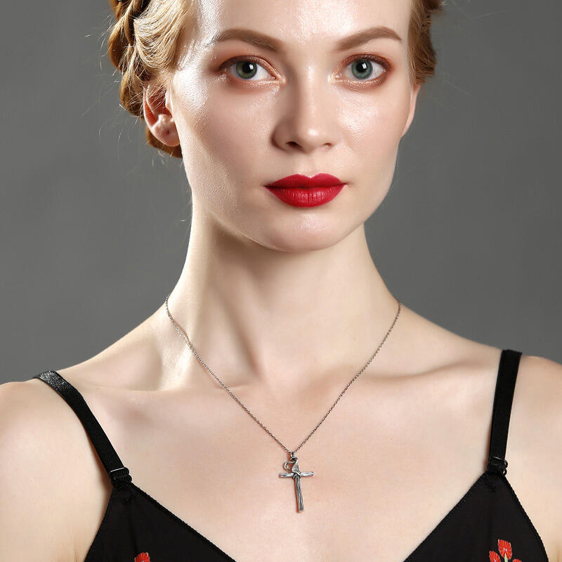 Jeulia Collar De Cruce Con Nudo