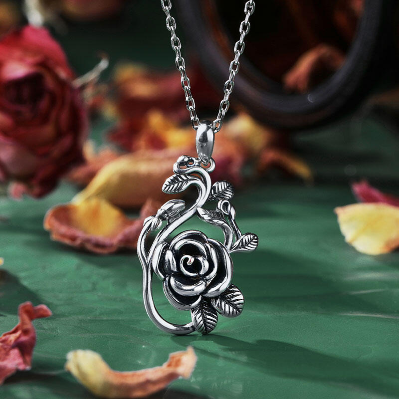 Jeulia "Rose" Flower Sterling Silver Necklace