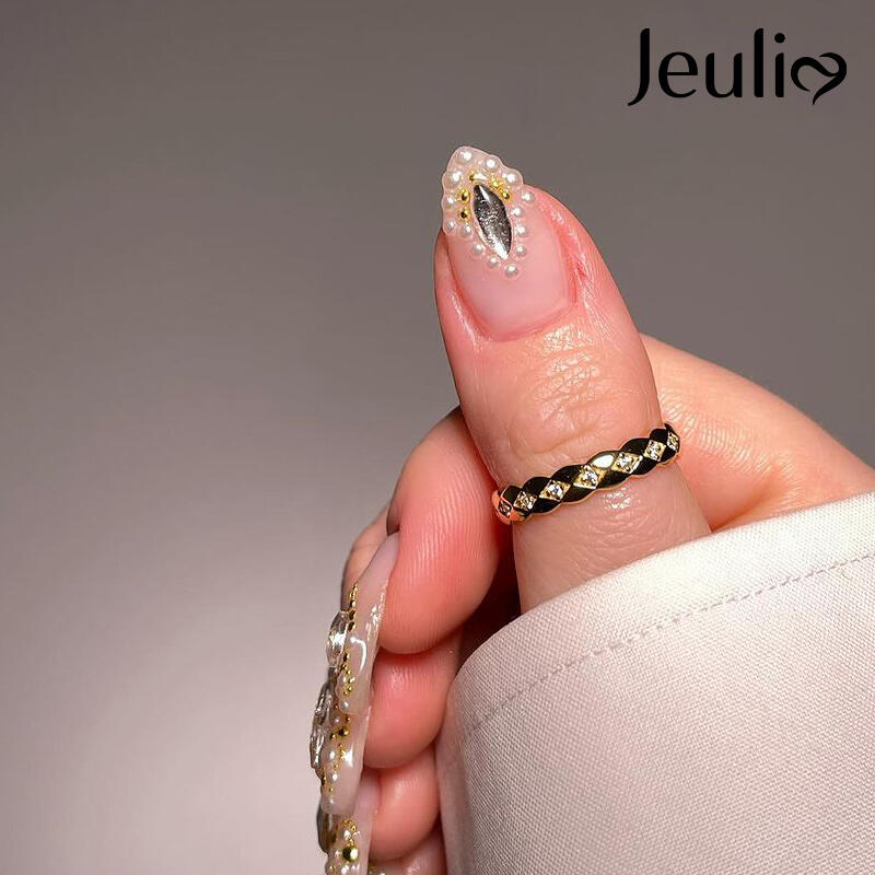 Jeulia Anillo dorado para mujer con diseño geométrico de plata de ley