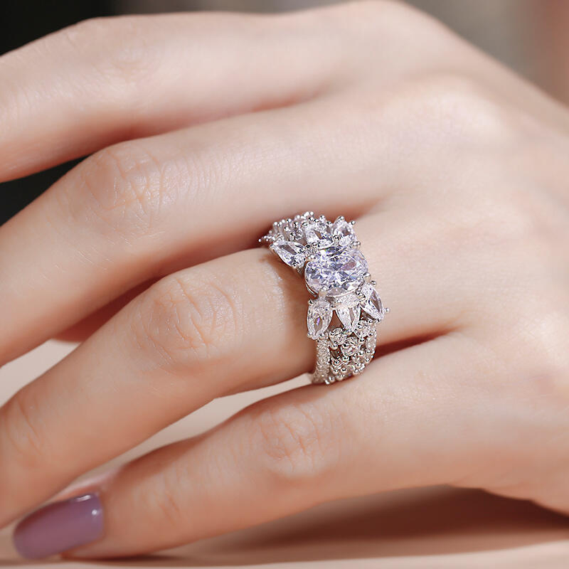 Jeulia Vintage Oval Cut Sterling Silver Ring