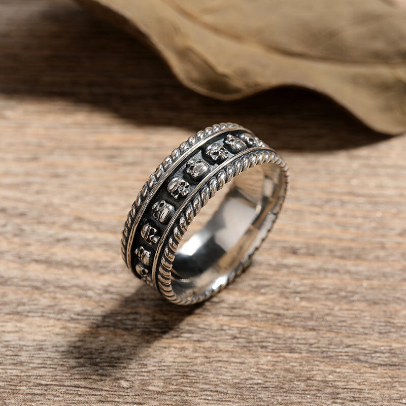 Jeulia "Twisted Rope" Skull Sterling Silver Band