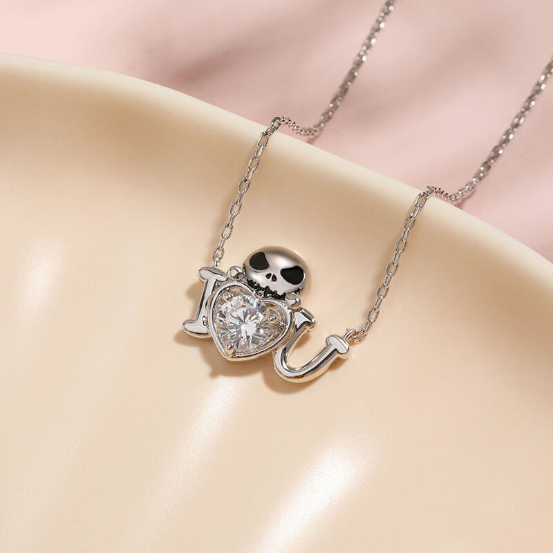Jeulia "Love from Pumpkin King" Skull Design Round Cut Sterling Silver Necklace