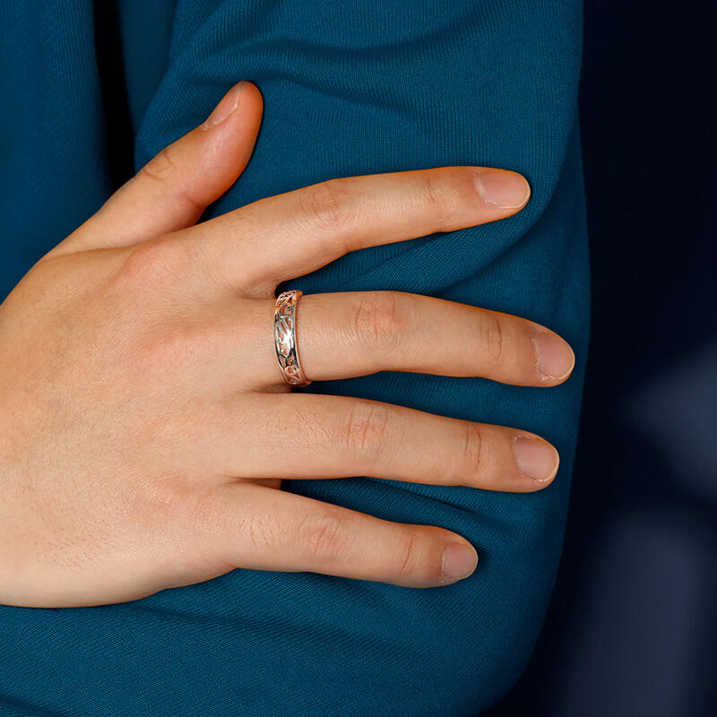 "Carved Love" Men's Wedding Ring