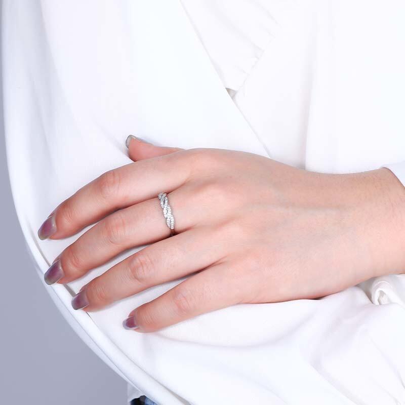 "Waves In My Heart" Classic Wedding Ring