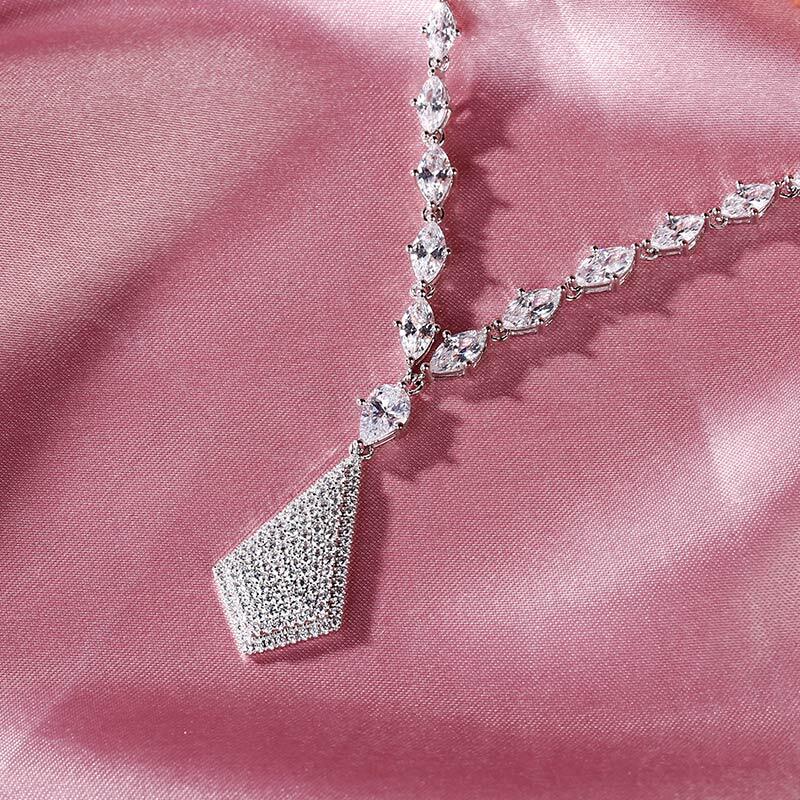 Jeulia "Gorgeous Beauty" Art Deco Marquise Cut Sterling Silver Necklace