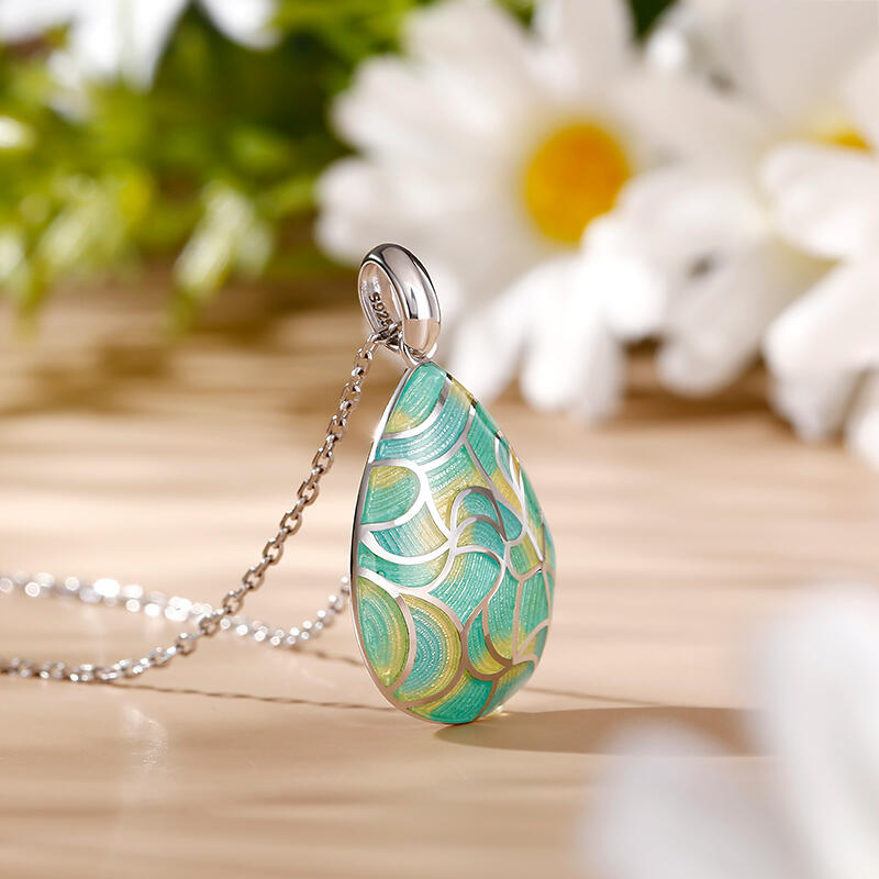 Jeulia Collares de mujer de plata de ley con esmalte en forma de lágrima verde
