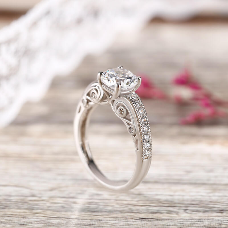Jeulia Vintage Round Cut Sterling Silver Ring