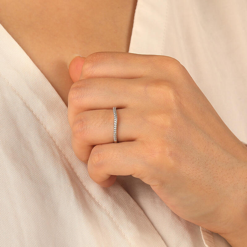 "Liebevoll an Deiner Seite" Klassischer Ehering