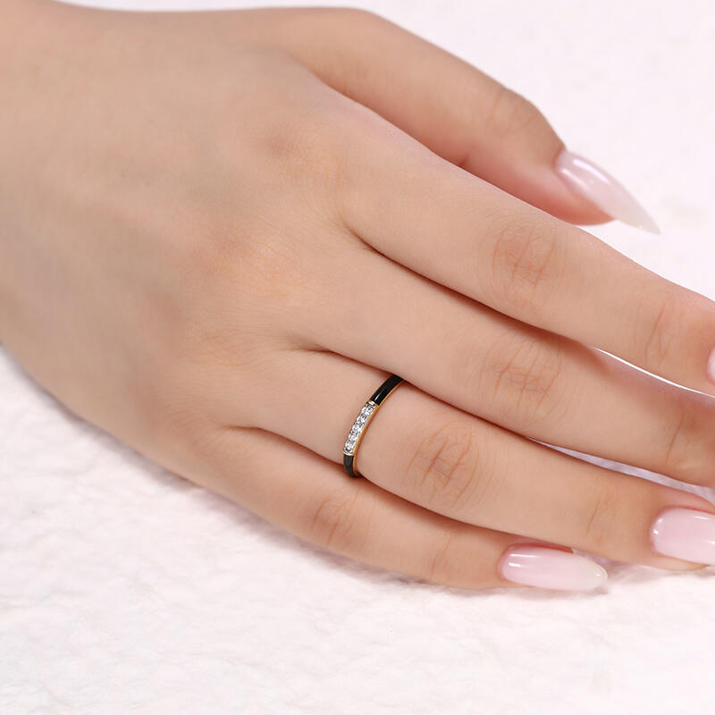 Jeulia Black Enamel Round Cut Sterling Silver Women's Band