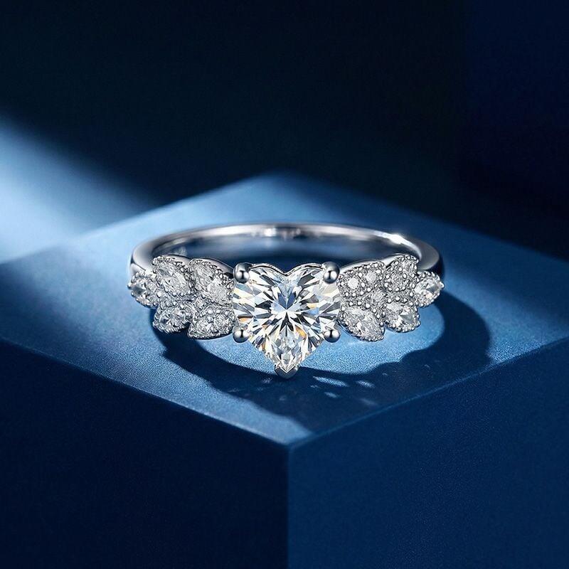 Jeulia Olivetta Custom Heart Ring with Leaf Accents