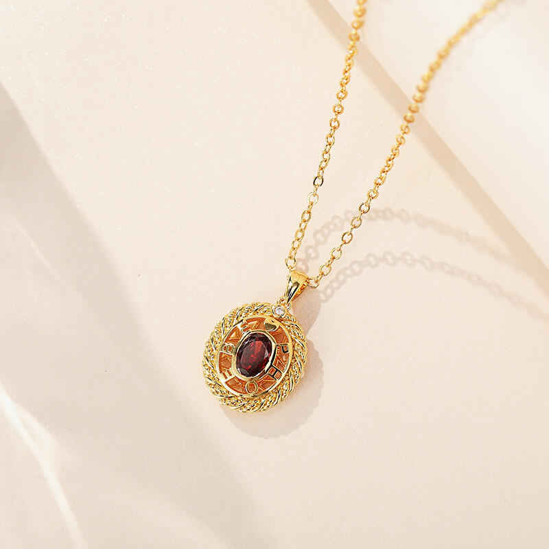 Jeulia Collar de nombre personalizado con corte ovalado de plata de ley