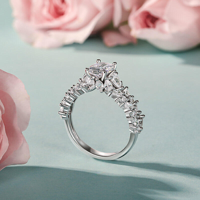 Jeulia Olivetta Oval Hidden Halo Engagement Ring