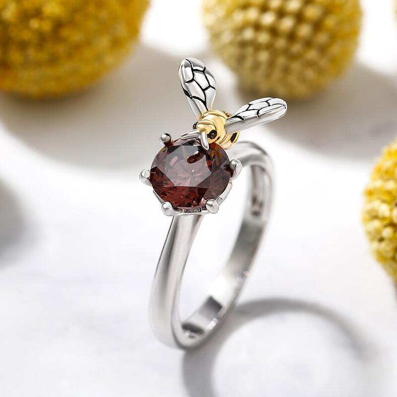 Jeulia Abrace-me anel de noivado prata 925 corte redondo abelha