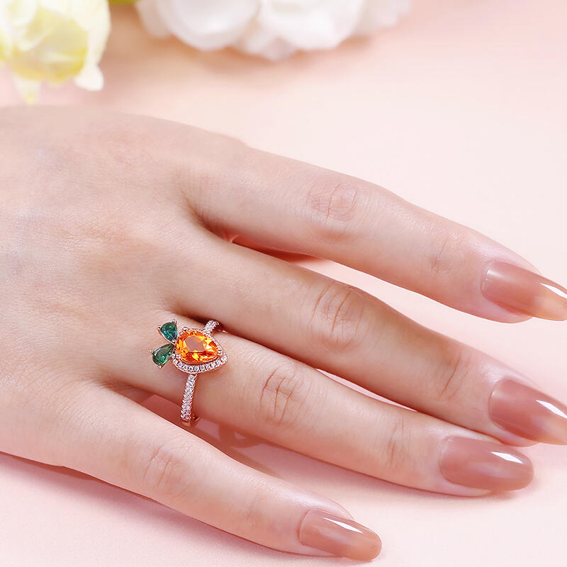 Jeulia Anillo de zanahoria con corte pera para mujer de plata de ley