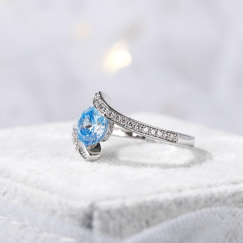 Jeulia Bypass Round Cut Sterling Silver Ring