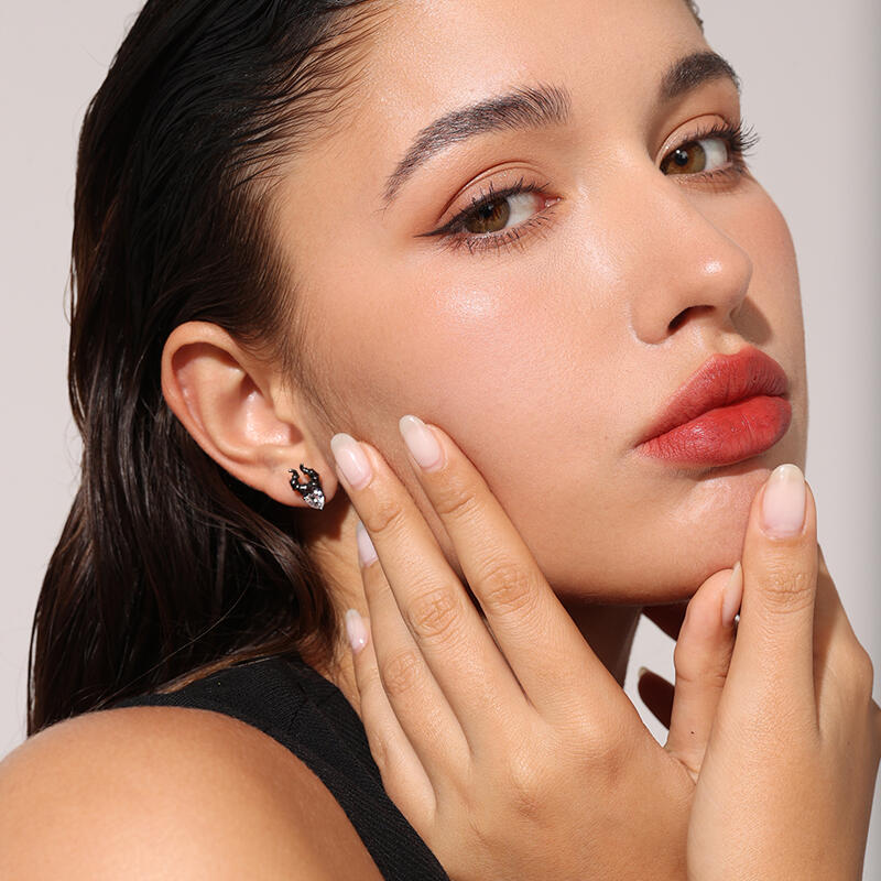 Jeulia "My Godmother" Heart Cut Black Sterling Silver Earrings