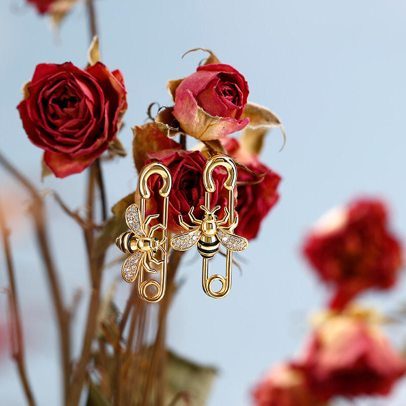 Jeulia Honey Bee Sterling Silver Earrings