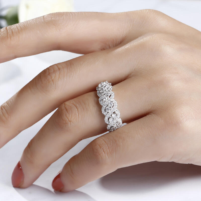 Jeulia Classic Round Cut Sterling Silver Women's Band