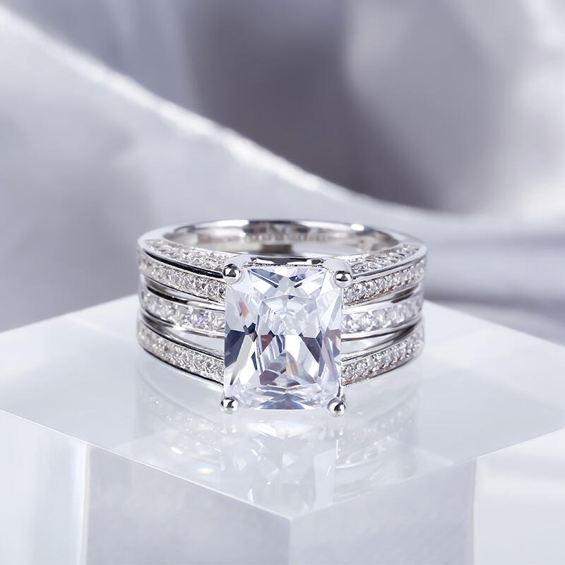 جوليا طقم خواتم بقطع مشع من الفضة الإسترليني ببسيط