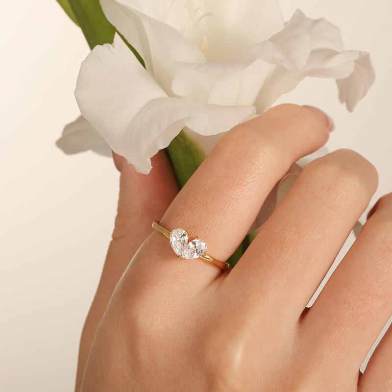 Jeulia Simple Pear Cut Heart Shape Sterling Silver Ring