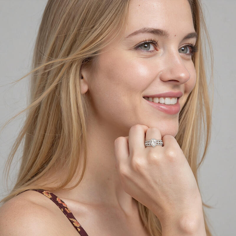 "Moonlight Kiss" Pear Cut Bridal Set