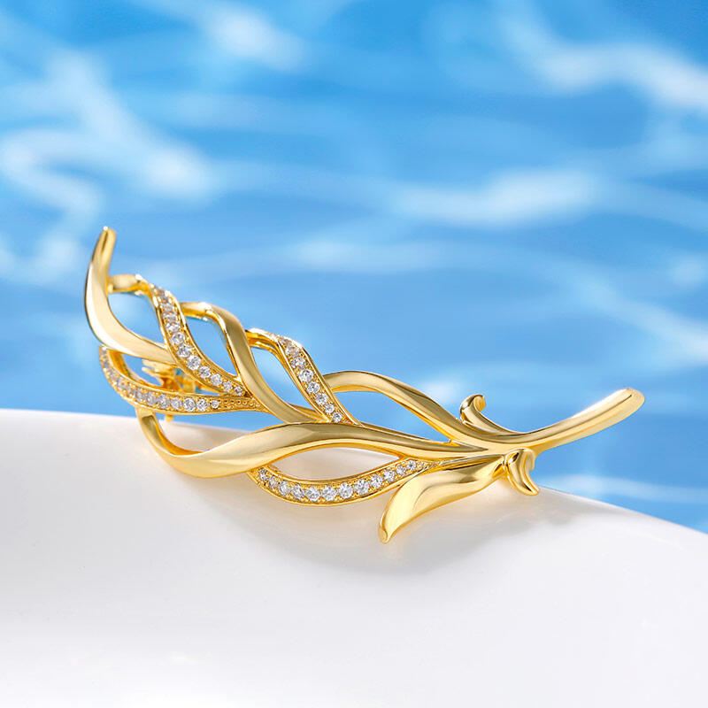 Jeulia Leaf Design Sterling Silver Brooch