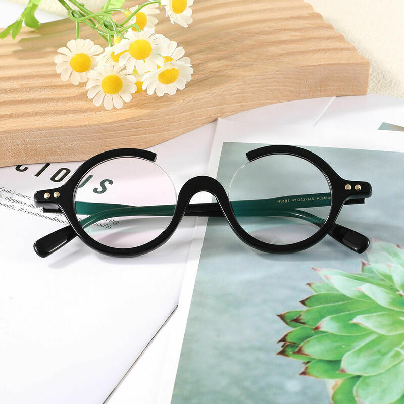 Amelia Runde Schwarze Brille