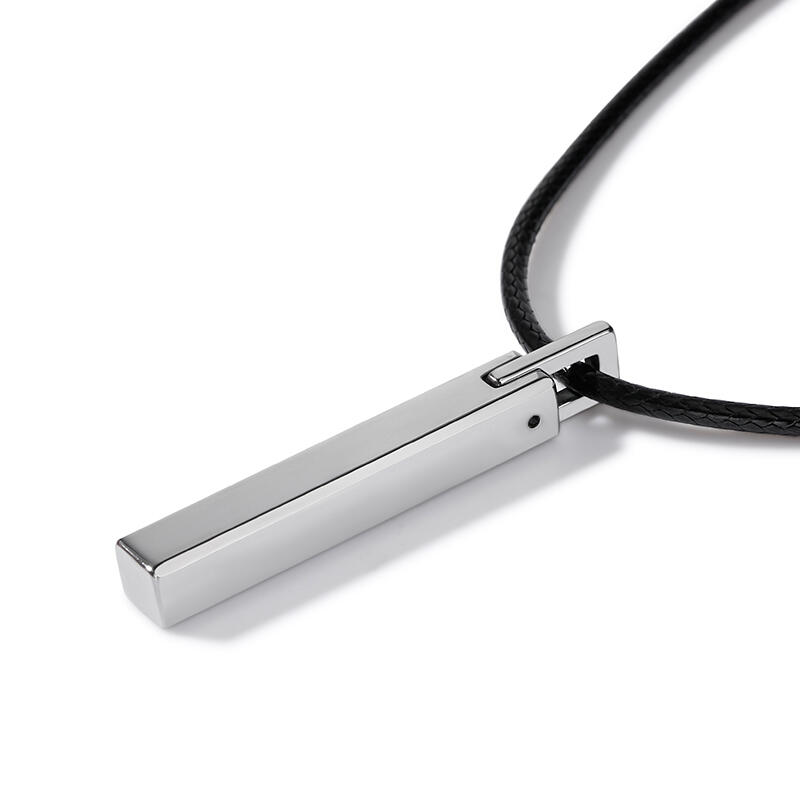Jeulia Collar simple de acero de tungsteno para hombre
