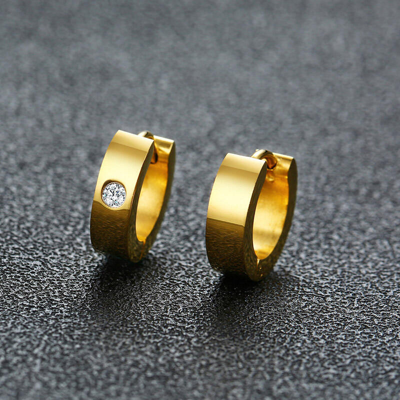 Jeulia Simple Round Cut Titanium Steel Men's Hoop Earrings