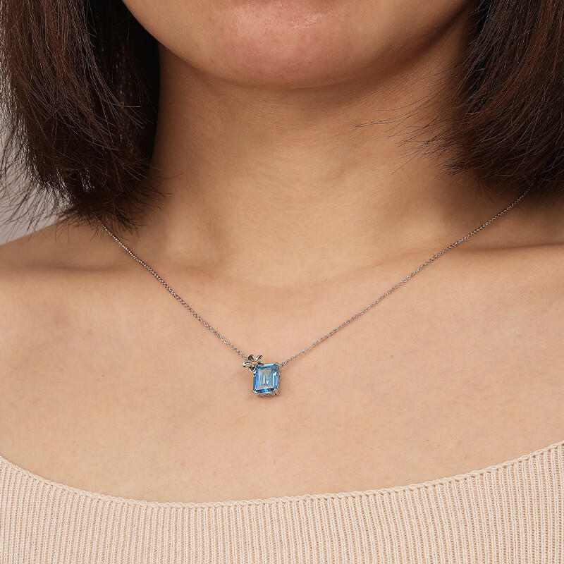 "Flower Of The Sea" Radiant Cut Necklace