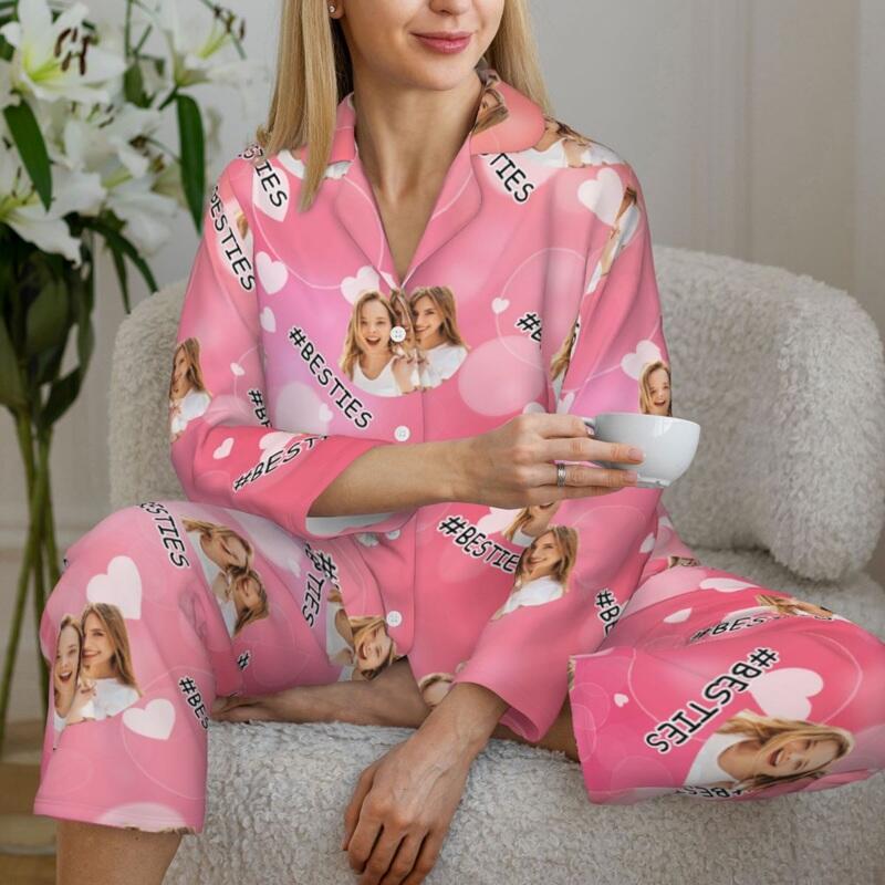 Pigiama personalizzato con foto delle migliori amiche e grazioso disegno di cuori rosa regalo attraente per le amiche