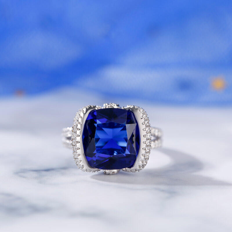 Jeulia Unique Halo Design Cushion Cut Sterling Silver Ring