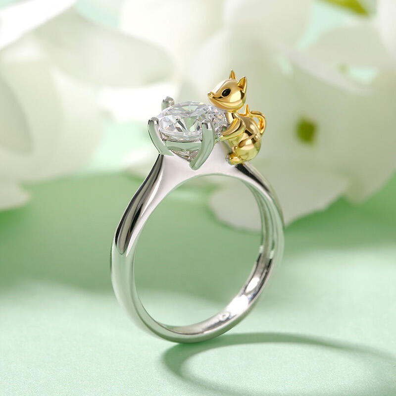 Jeulia Hug Me "Play with Me" Cat Round Cut Sterling Silver Ring