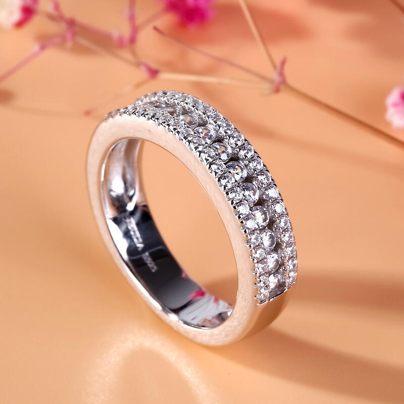 Jeulia Simple Round Cut Sterling Silver Women's Band