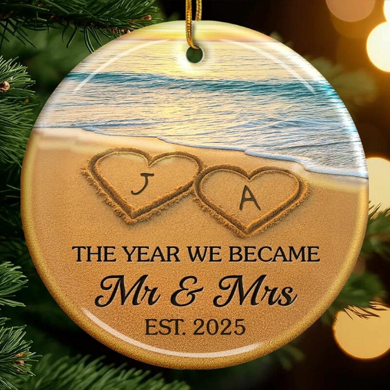Personalized Beach Background Pendant with Customized Letters Gift for Couples