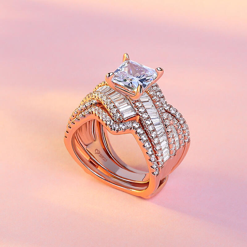 Jeulia Anillo de plata de ley con corte de princesa