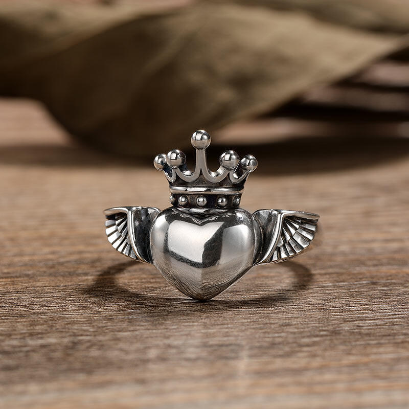 Jeulia "Wings & Crown" Heart Sterling Silver Ring