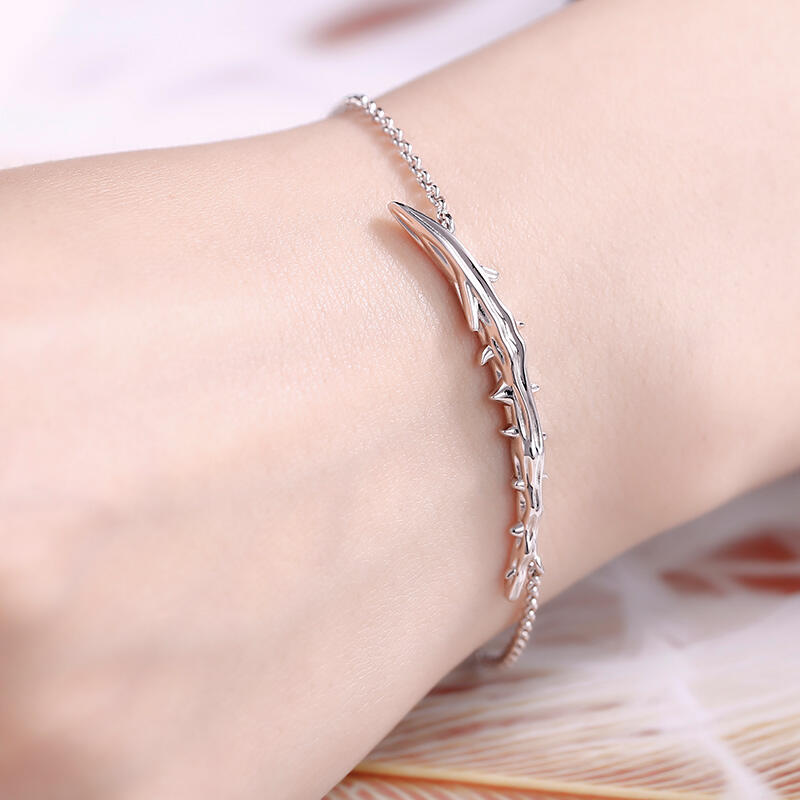 Jeulia "Staff of Thorns" Sterling Silver Bracelet (195mm)