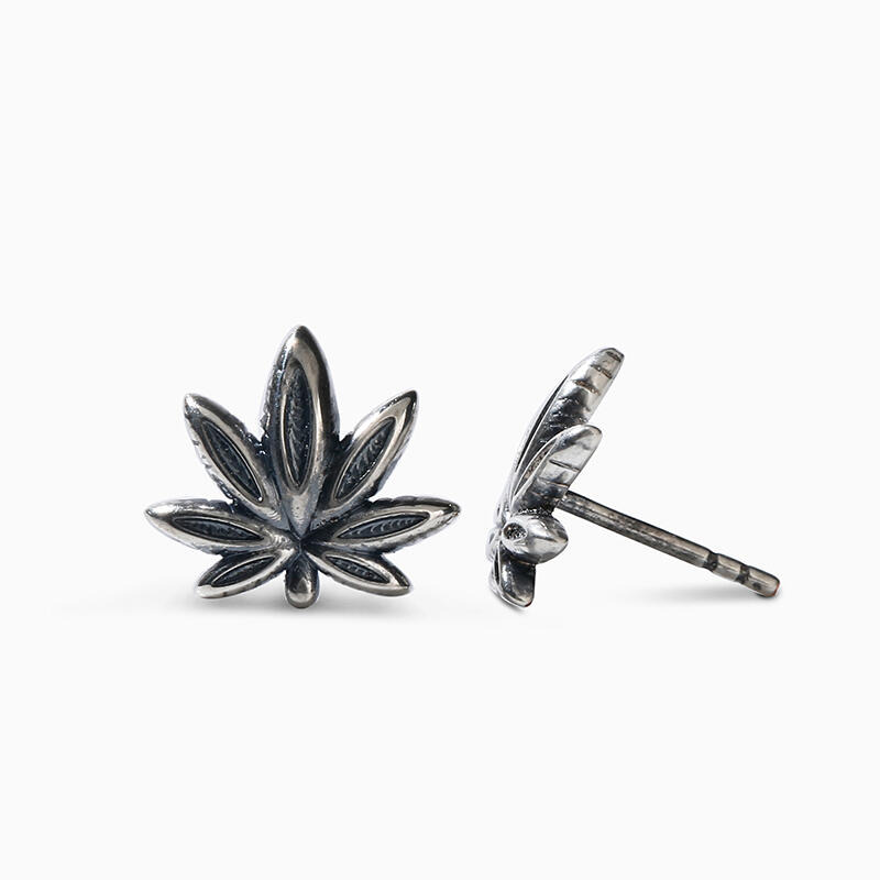 Jeulia "Pot Leaf" Sterling Silver Earrings