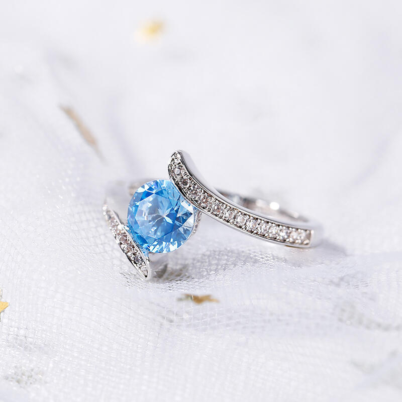 Jeulia Bypass Round Cut Sterling Silver Ring