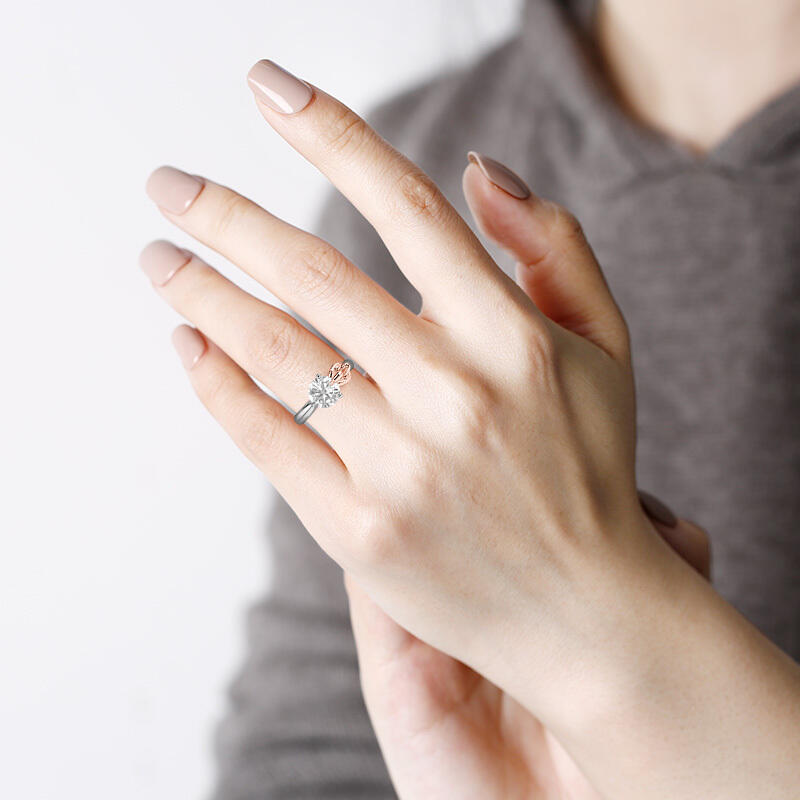 "Kiss Of Swan" Round Cut Solitaire Engagement Ring