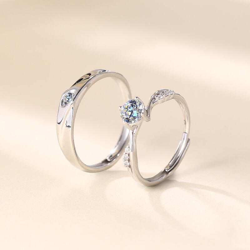 Jeulia Anillos Ajustables de Pareja de Plata Esterlina de Corte Redondo con Giro