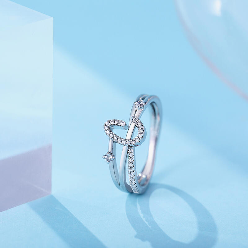 Jeulia Anillo personalizado de nombre inicial plata de ley para mujer