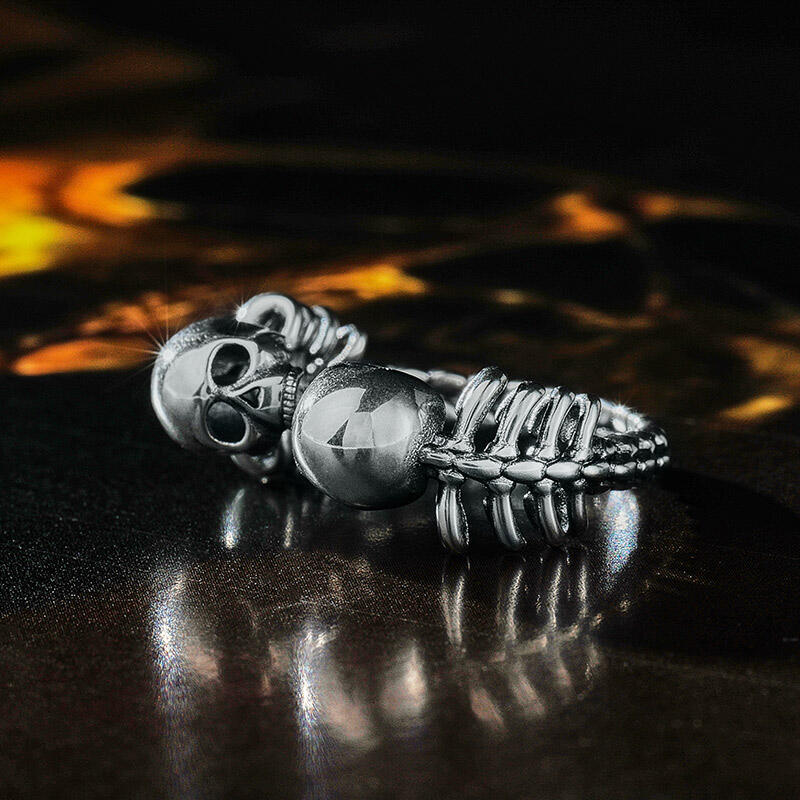 Jeulia "Lovers of Valdaro" Skull Sterling Silver Ring