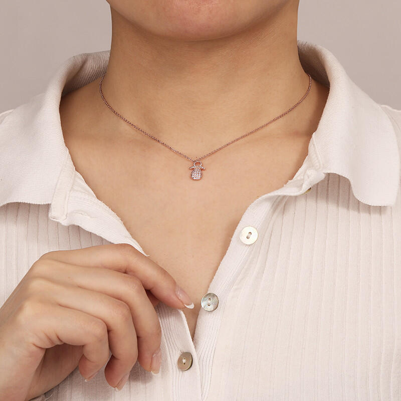 "Embrace Your Love" Round Cut Necklace