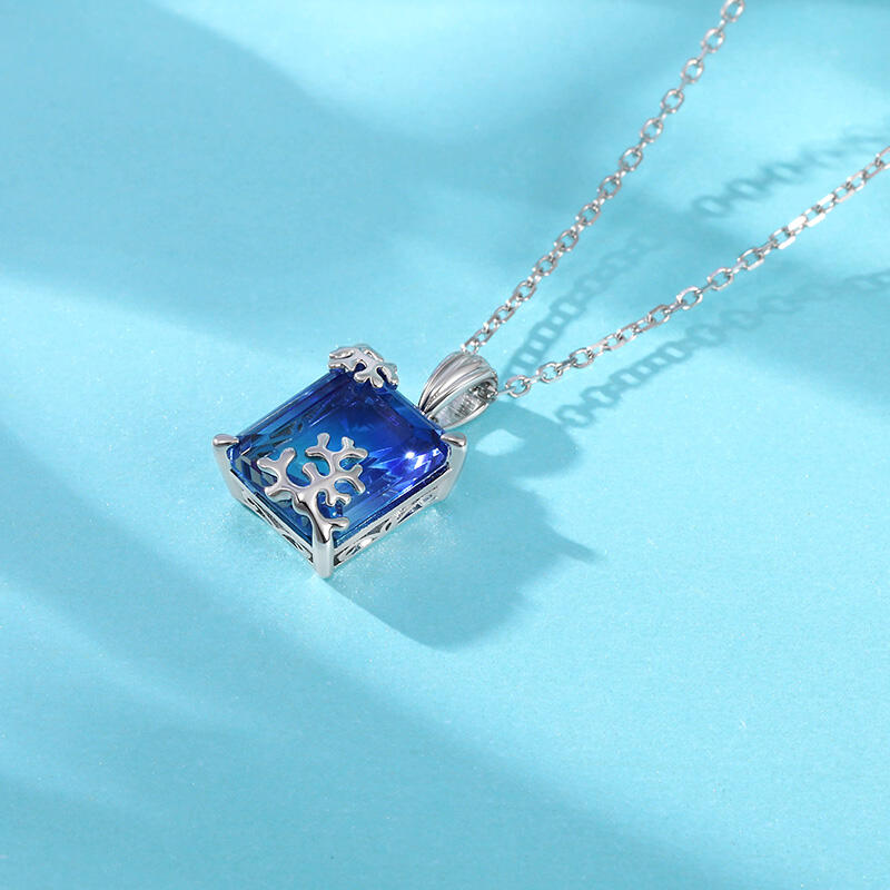 Jeulia "Coral Reefs" Emerald Cut Sterling Silver Necklace