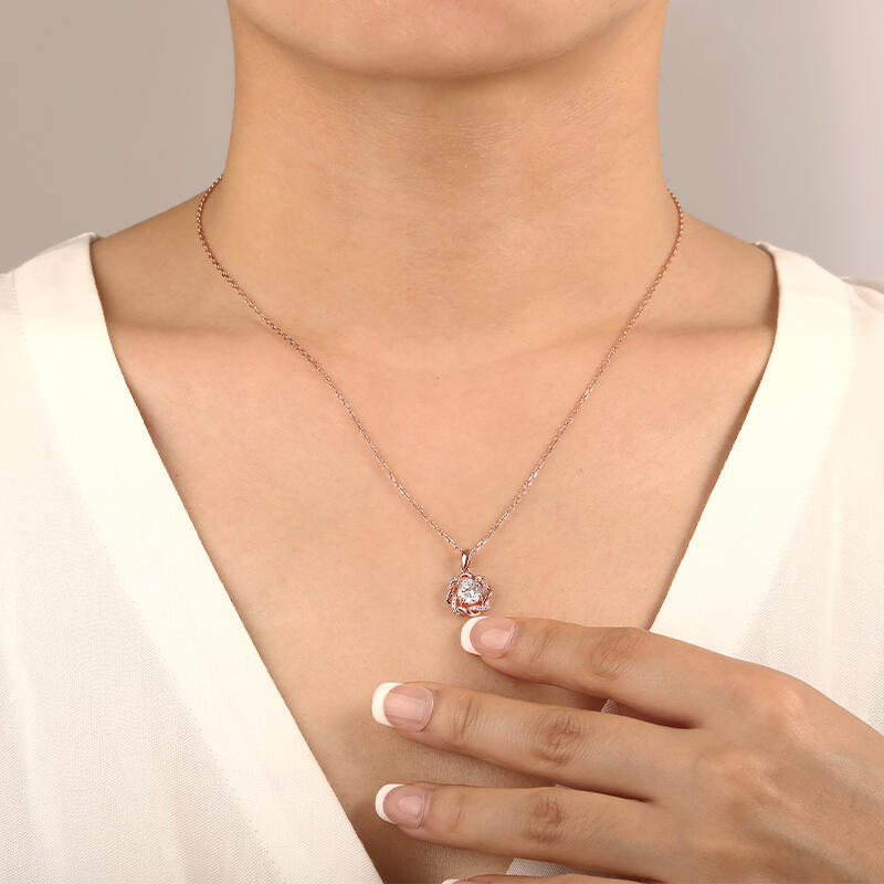 "My Beloved" Round Cut Floral Necklace
