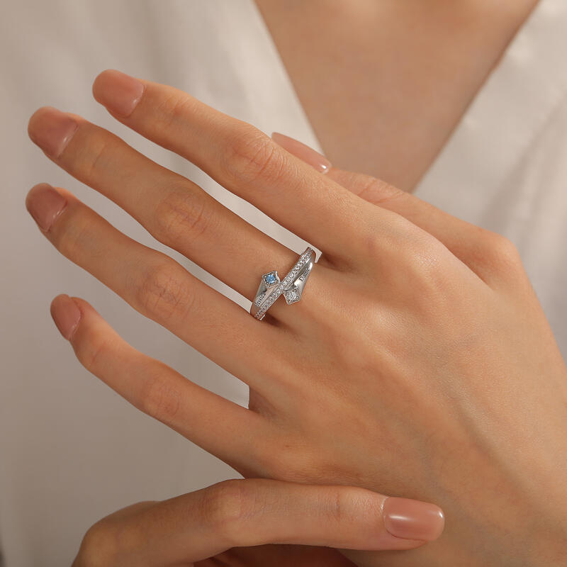 Jeulia Custom Name Round Cut Birthstone Ring