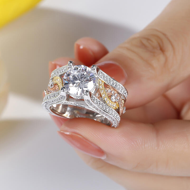 Jeulia Three Tone Round Cut Sterling Silver Ring