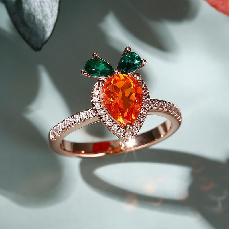 Jeulia Anillo de zanahoria con corte pera para mujer de plata de ley